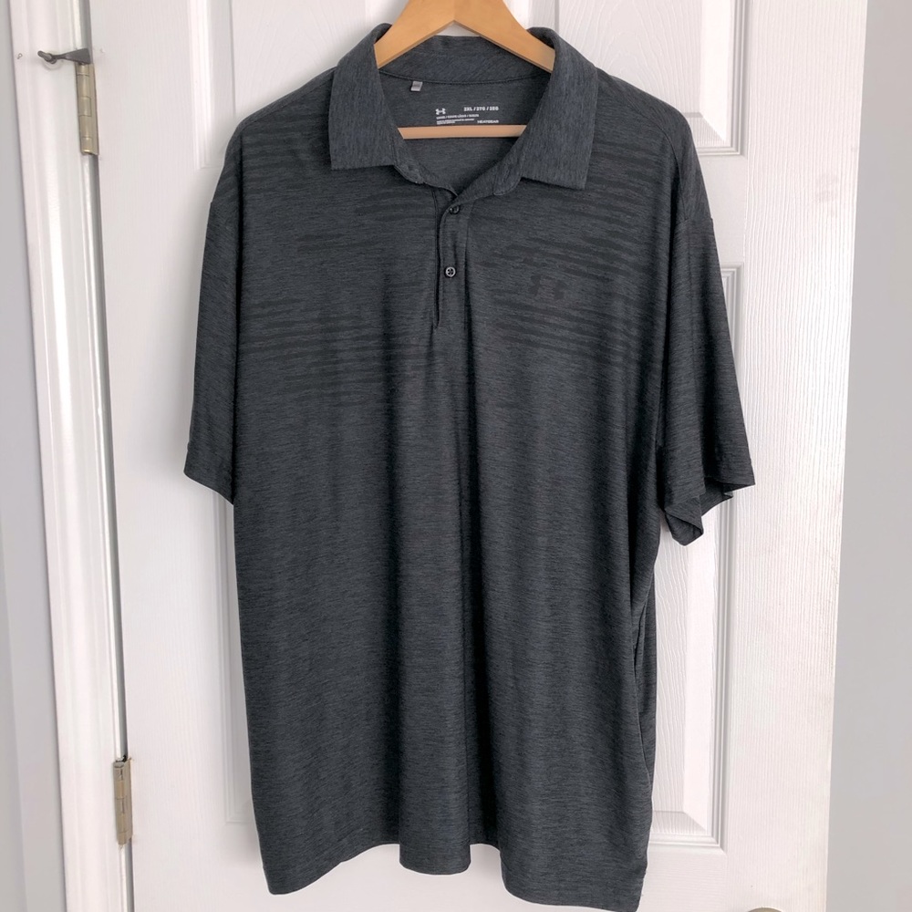 Under Armour Heat Gear polo. Dark grey/black. XXL